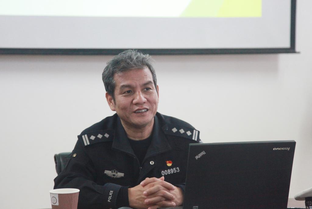 道路千万条,安全第一条——yl8cc永利官网开展师生交通安全知识讲座